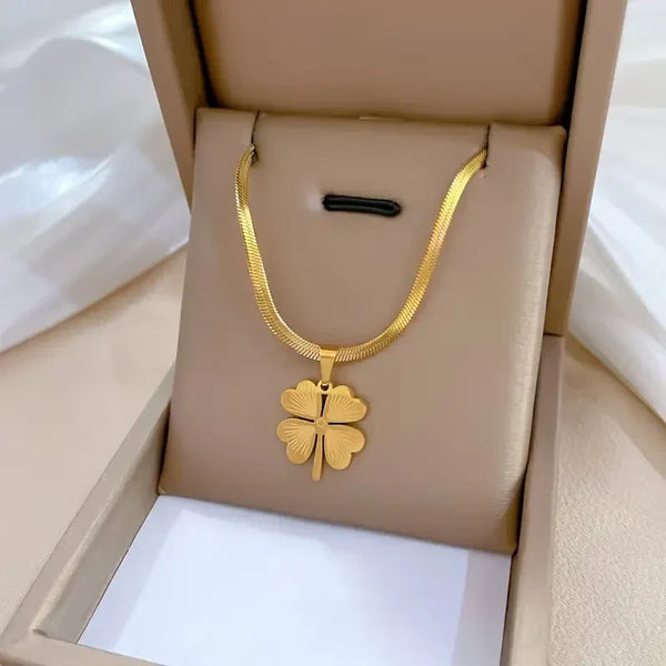 Złoty Wisiorek Trifolium