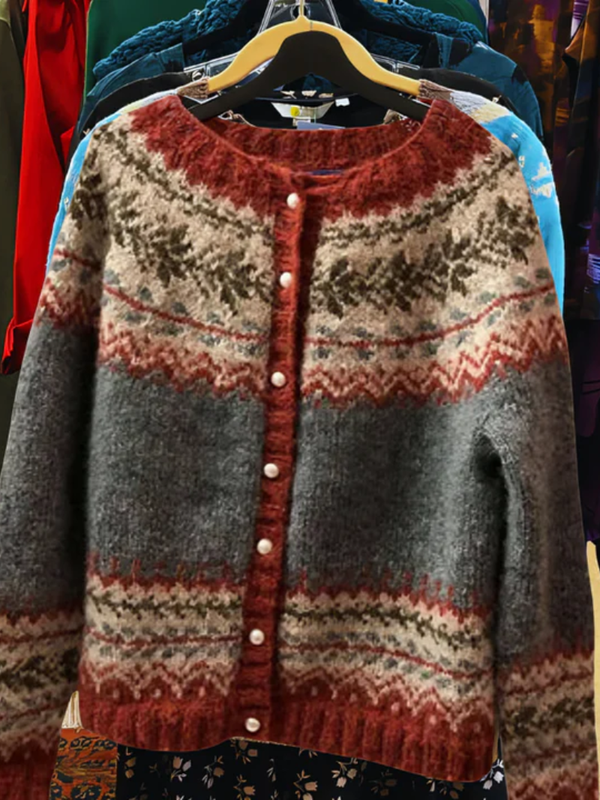 Anna – Sweter z dzianiny z klasycznym zimowym wzorem