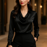 Rosela – Biała bluzka z eleganckim drapowaniem